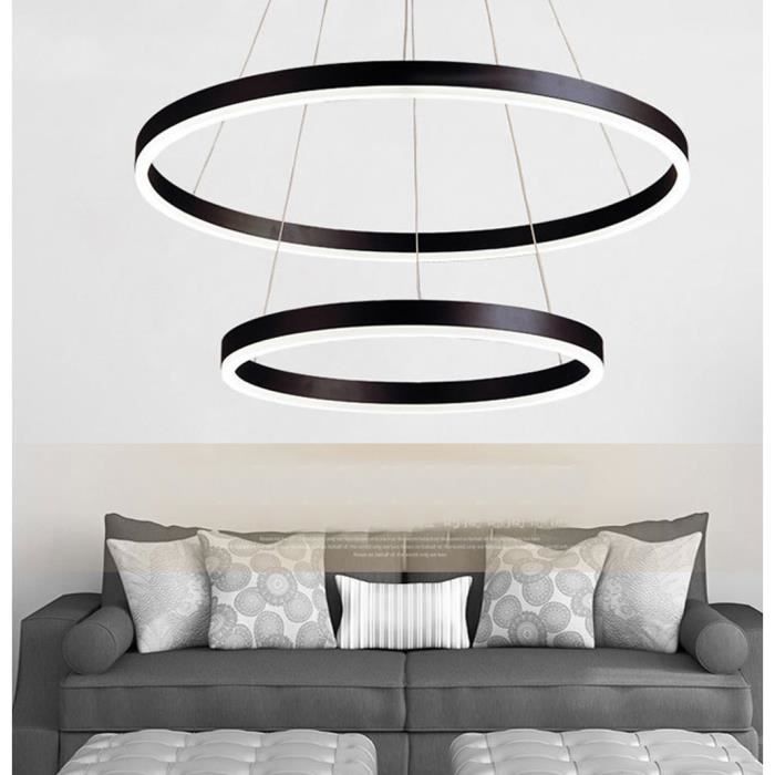 Idées de luminaires design pour illuminer votre couloir