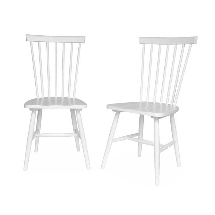 Lot de 2 chaises blanches à barreaux en bois dhévéa. ROMIE. L 50.8 x P 44.2 x H 90cm. Lot de 2 chaises blanches à barreaux en bois dhévéa. ROMIE. L 50.8 x P 44.2 x H 90cm.