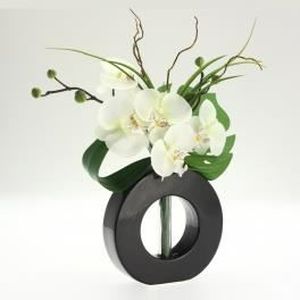 FLEUR ARTIFICIELLE Composition orchidées - Fleurs blanches vase noir 