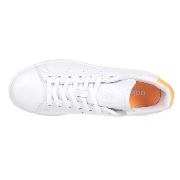 Stan smith store heel patch shoes
