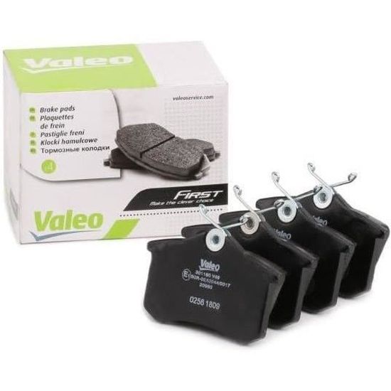 Plaquettes De Frein AV Valeo First 301080 - Jeu De 4 - Qualité OEM - Compatible Renault Clio I