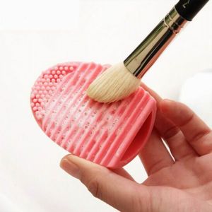 Rose rouge IHRKleid Brosse nettoyante Utilisé pour nettoyer la Pinceau de maquillage Tapis de Nettoyage Scrubber Board 