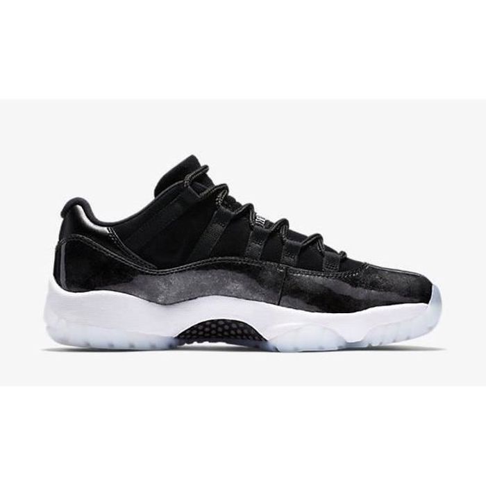 Jordan 2025 11 argent