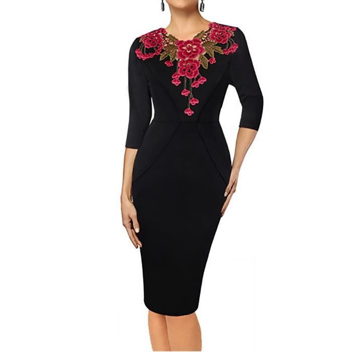 Robe avec on sale broderie fleur