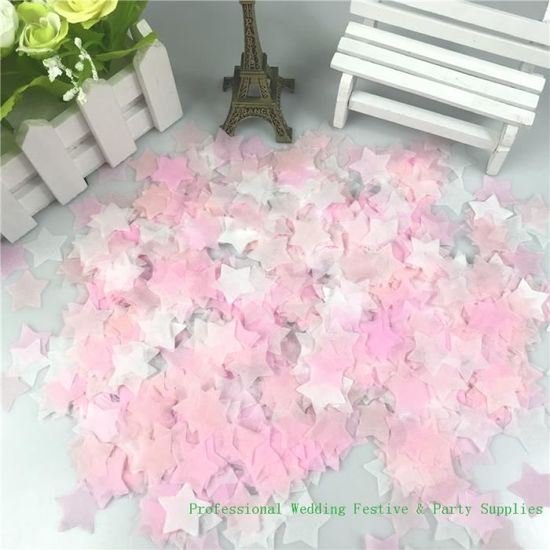 Célébration De Confettis En Papier De Modèle De Fête | Vecteur Premium