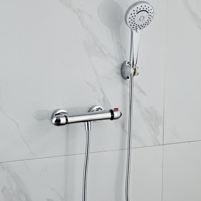 À quelle hauteur placer un robinet de douche