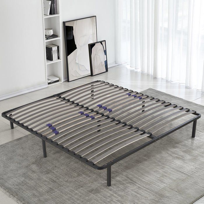 Sommier 140x190 cm SAMPUR Cadre de lit métallique Lattes réglables flexibles 7 Pieds Inclus Résistant et Confortable Sommier 140x190 cm SAMPUR Cadre de lit métallique Lattes réglables flexibles 7 Pieds Inclus Résistant et Confortable