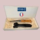 Couteau Opinel 8 Carbone fabrication française + 1 coffret bois peuplier fabriqué en FRANCE + 1 aiguiseur LEOPARD offert