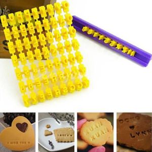 HURRISE timbre à gâteau fondant lettre biscuit Timbres à biscuits à lettres  en forme d'alphabet flexible en toute sécurité - Cdiscount Maison