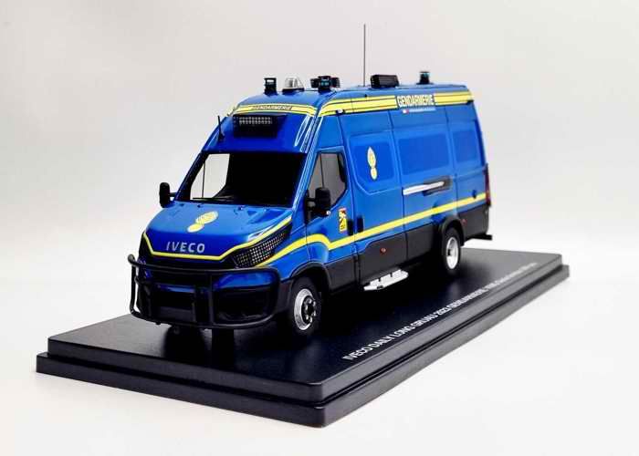 Perfex 742 Iveco Daily Long Gruau Vmg Vehicule De Maintien De L'Ordre