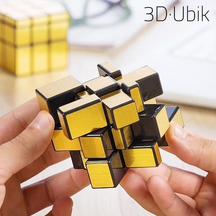 Magique 3D Ubik casse tete * Dimensions : 5,5 x 5,5 x 5,5 cm* Matière : plastiqueFonctions : casse-têteContenu : 1 cube magique 3D