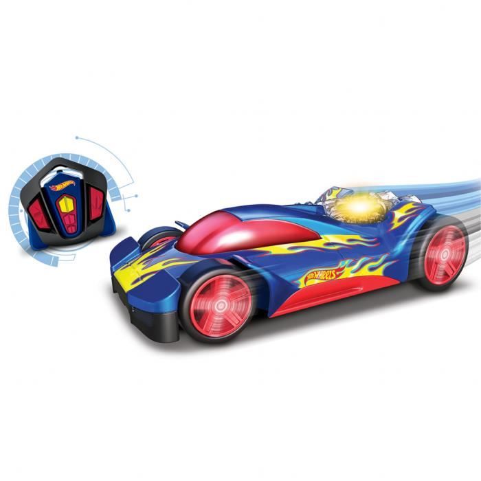 voiture hot wheels radiocommandée