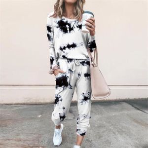 Ensemble jogging tie 2025 and dye femme