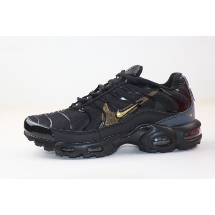 baskets nike air max plus tn chaussures de running pour homme noir baskets nike air max plus tn chaussures de running pour homme noir