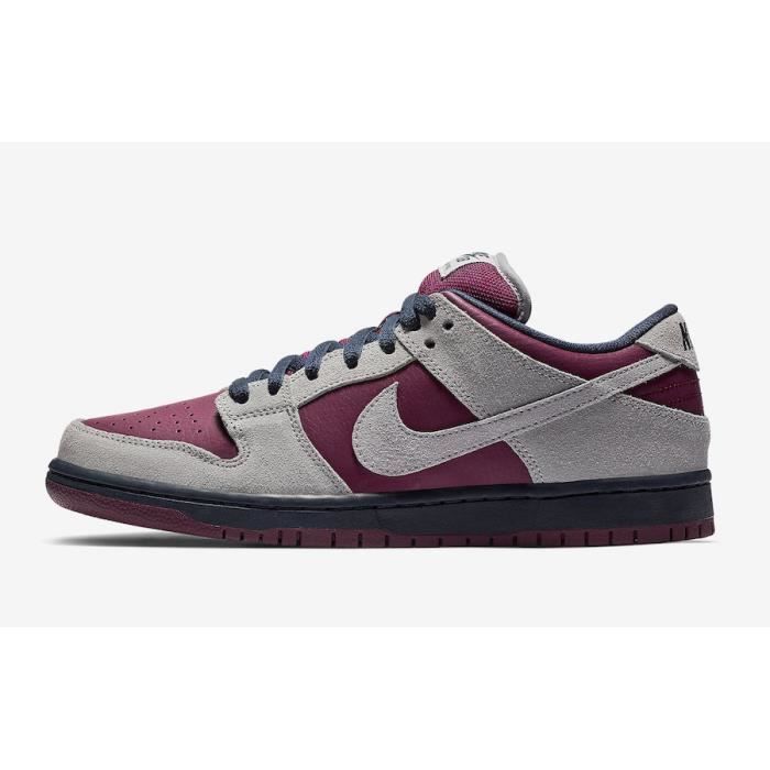 Basket NIKES SB DUNK LOW