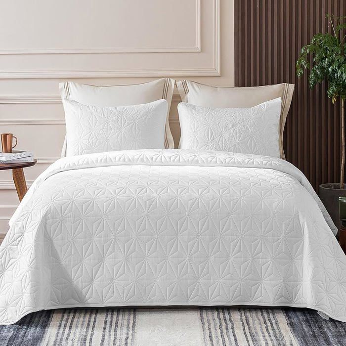 Couvre-Lit 260x280 cm avec 2 Taies oreiller Dessus Lit Gaufré Doux Léger avec Motif 260 x 280 cm#Blanc JETEE DE LIT