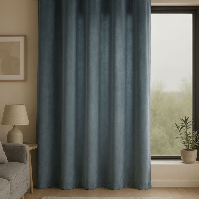 Rideau thermique et occultant en velours celadon 140 x 260 cm Velvet | Maisons du Monde
