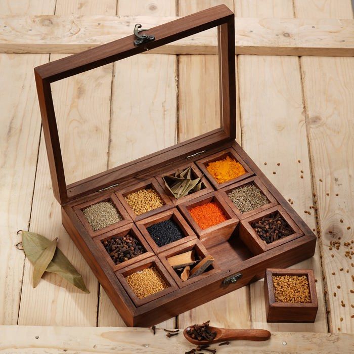 Coffret cadeau epicerie - epicerie Ajuny - AJ-UK-WS-SPICE-BOX-10X7.75-AJ
