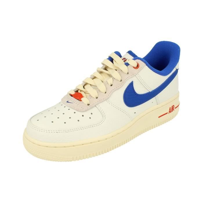 Nike Baskets Nike Femme Air Force 1 07 Lx - Blanc - Bleu - Lacets - Plat - Cuir