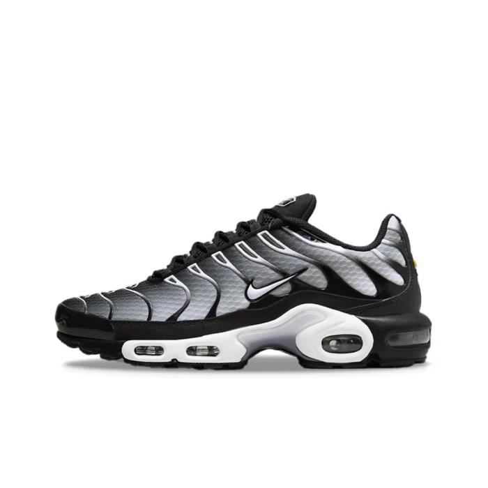 Nike air max outlet plus homme noir