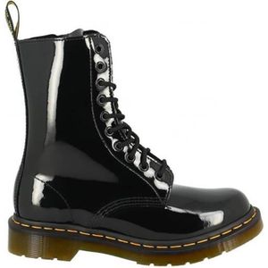 dr martens 1490 mono black