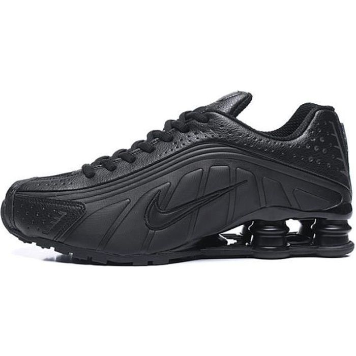 Basket NIKE SHOX R4 AUTREMENT Synth tique Lacets Noir Noir