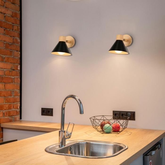 WOTTES Lots de 2 Applique Murale Vintage Industrielle Luminaire E27 en Métal et bois Réglable Interieur Noir pour Cuisine