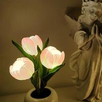 Veilleuse Tulipe LED - Rose - Lampe de table à LED - Céramique - Diode électroluminescente - 23cm