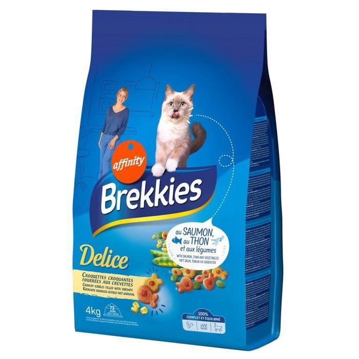 Brekkies Delice Croquettes Croquantes Fourrées aux Crevettes pour Chats au Saumon Thon et Légumes 4K