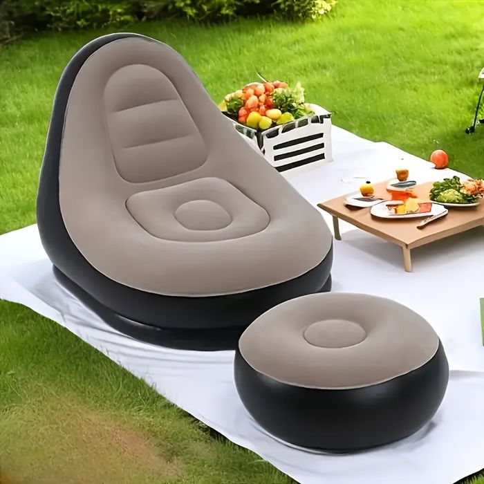 Fauteuil détente avec repose-pieds adapté à une utilisation en intérieur comme en extérieur. Fabriqué en PVC.