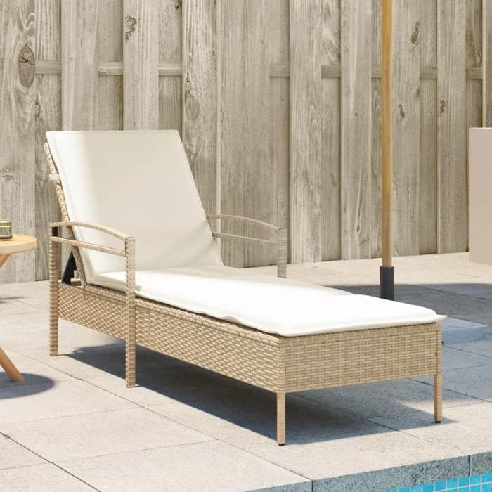 vidaXL Chaise longue avec coussin beige 63x200x81 cm résine tressée lit de bronzage chaise longue inclinable lit de jour 368303