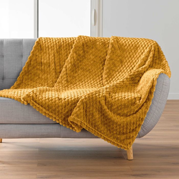 Plaid 125 x 150 cm – Flanelle Relief Unie Mini Frosty Ocre Plaid 125 x 150 cm – Flanelle Relief Unie Mini Frosty Ocre