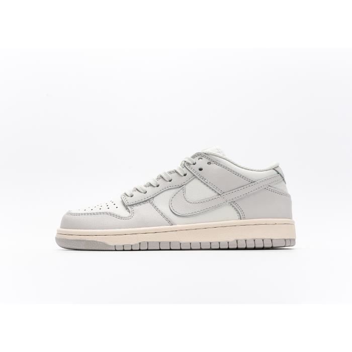 SB Dunk Low Top Chaussures Baskets gris