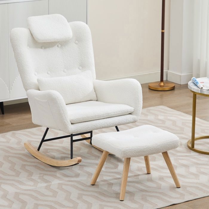 Fauteuil à bascule haut dossier en tissu teddy avec repose-pieds et poches latérales idéal pour chambre salon et jardin-blanc
