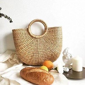 Cabas en outlet paille