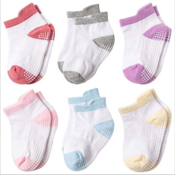 Chaussette Antiderapante Bebe Enfant Chaussettes Lot de 6 Garcon Fille Antidérapantes  Bébé Coton Socquettes Courtes Hiver Mix 6 colors - Cdiscount Prêt-à-Porter