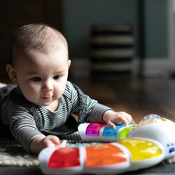 Jouet musical et hochet tiny tambourine de Baby einstein sur allobébé