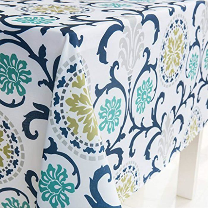 Petite Nappe Carrée En Treillis Brodé Avec Pompons En Tissu Rustique Robuste Infroissable Pour Table D'appoint De Cuisine, Salle à Manger, Décoration De Table 61 X 61 Cm