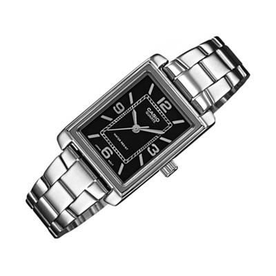 MONTRE-BRACELET FEMME VINTAGE à vent manuel TISSOT de fabrication