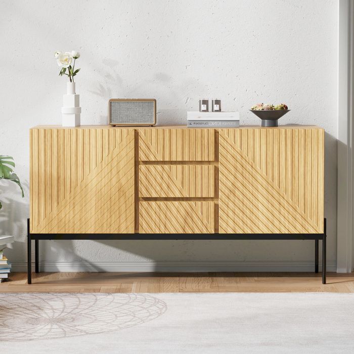 Buffet à 2 portes 3 tiroirs et pieds en métal meuble TV commode au design linéaire 140 x 40 x 75 cm naturel Buffet à 2 portes 3 tiroirs et pieds en métal meuble TV commode au design linéaire 140 x 40 x 75 cm naturel