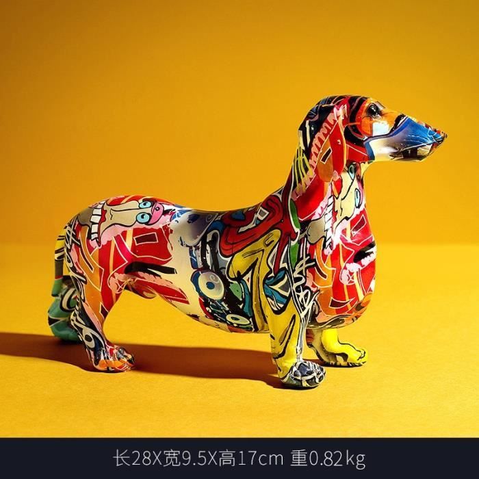 Figurines et sculptures peintes à la main de chien de chasse.