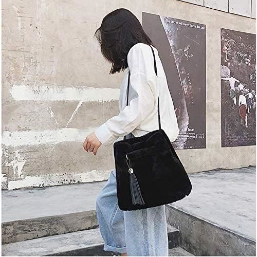 Sac a main femme fausse fourrure sale