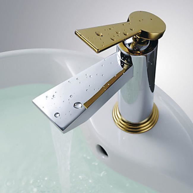 lavabo à poignée unique et dorée finition en métal