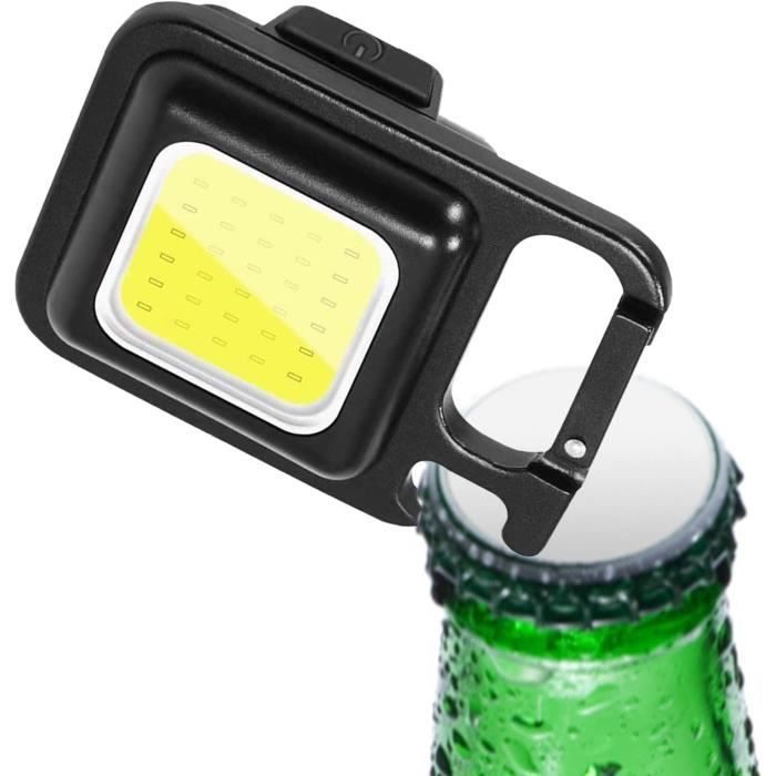 Porte-clés 3 en 1 : lampe LED, ouvre-bouteille et support pour smartphone
