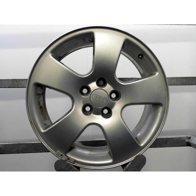 JANTE ALUMINIUM AUDI A3 I Phase 1 (8L) 1996-2000 / 8L0601025KZ17 / D1-476057