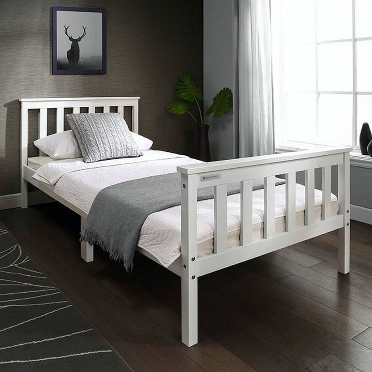 Laura James lit simple en bois blanc avec des lattes Cdiscount Maison Laura James lit simple en bois blanc avec des lattes Cdiscount Maison