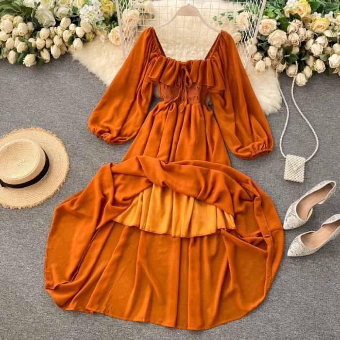 Robe longue l gante encolure carr e Robe en mousseline de soie
