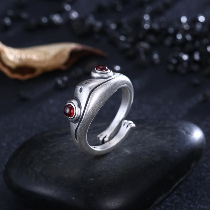 Bague grenouille sale
