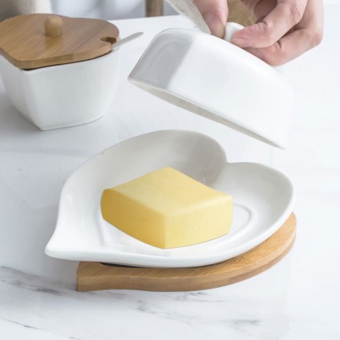 Plat à beurre en céramique de boîte à beurre blanche pure d'amour créatif de plateau en bois avec le couvercle TRH13432