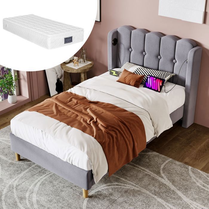 Lit simple rembourré - SOGEU - Capitonné - 90x200 cm - Matelas 25 cm 7 zones - Port USB-C